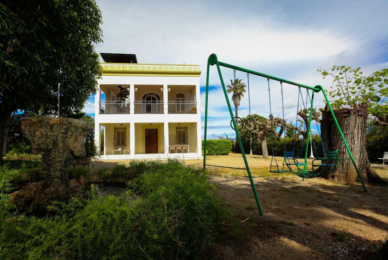 הוילה וילאסקה דה סולסינה Colonial Planet Costa Dorada מראה חיצוני תמונה
